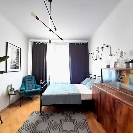 Przytulne Mieszkanie W Kamienicy Na Pradze * وارسو